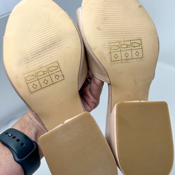 NEW Journee Collection Tru Comfort Foam Leslee Block Heel Size 6.5 MSRP $90 - Picture 9 of 11